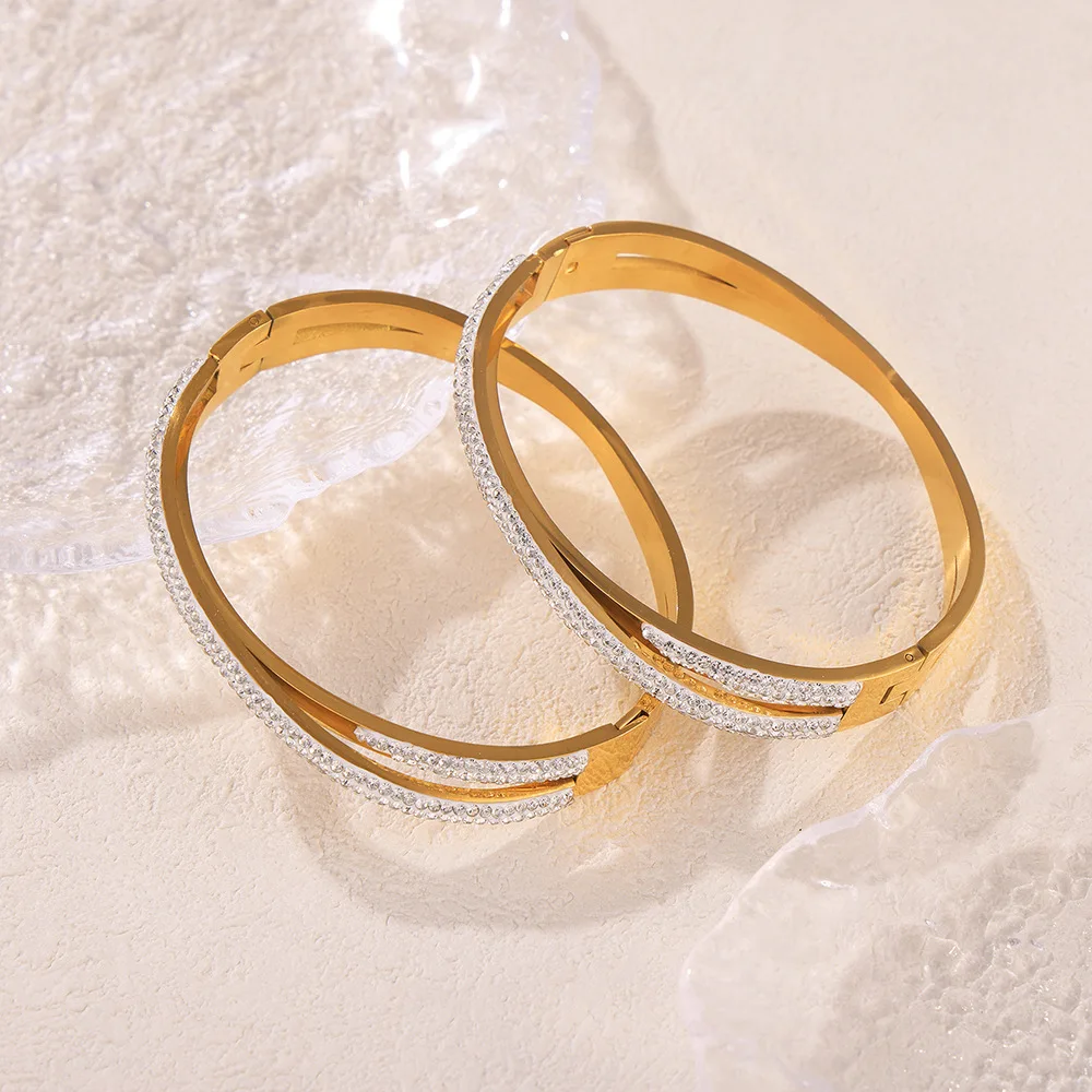 Star-studded Stainless Steel Luxury Women Bangle Bracelet Gold Plated Waterproof Inlaid CZ Clasp Bracelets Jewelry