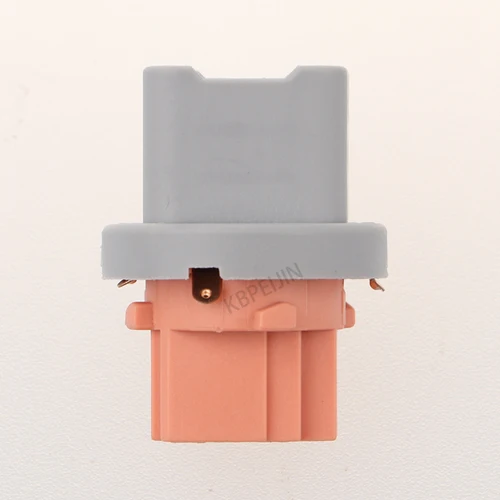 Imagen 2 del producto Enchufe de Base de bombilla para coche Toyota Highlander, accesorios de soporte de lámpara trasera, T20 W21W, 1 piezas, 90075-60036