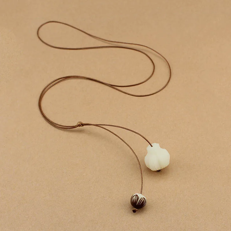 

DIY accessories Ethnic style carved Bodhi garlic long necklace small fresh simple lanyard thin rope long sweater chain accessori