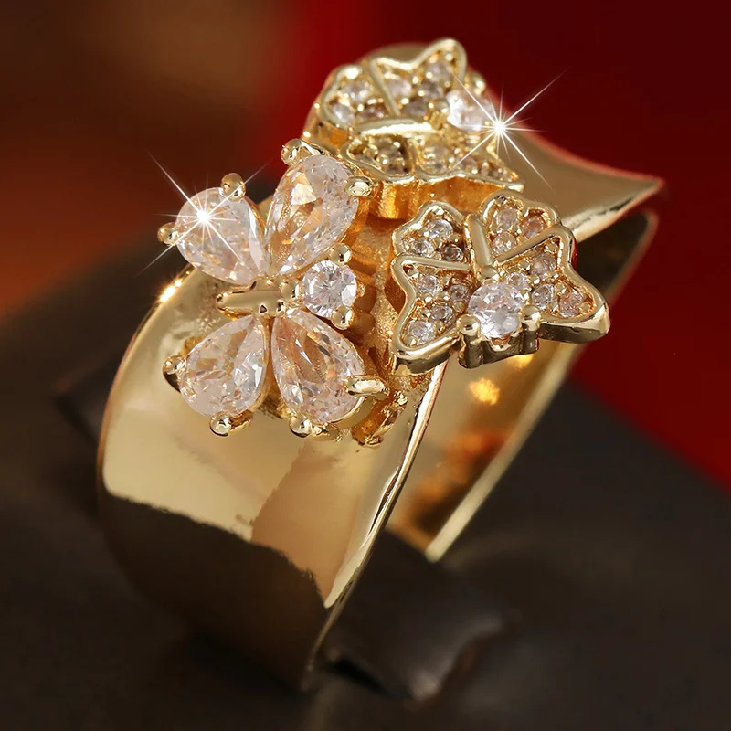 Cute Butterfly Pattern Wide Faced  Ring For Women With Cubic Zircon Embedded Luxurious Exquisite Ring Fashion Jewelry Accessory