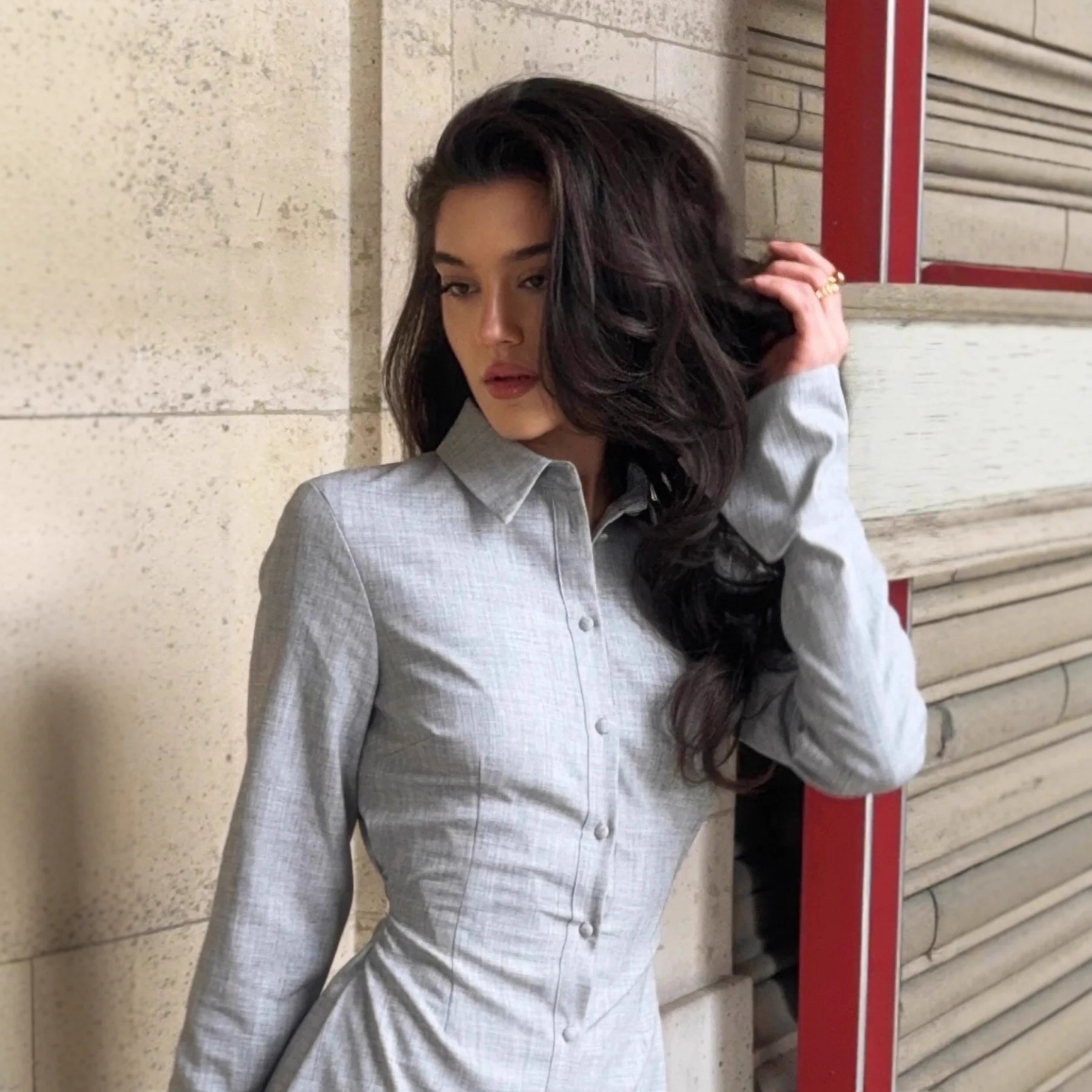 مزاج نسائي أنيق وعصري، نمط محايد، سترة صوفية بأكمام طويلة، لون خالص، قميص طويل، فستان