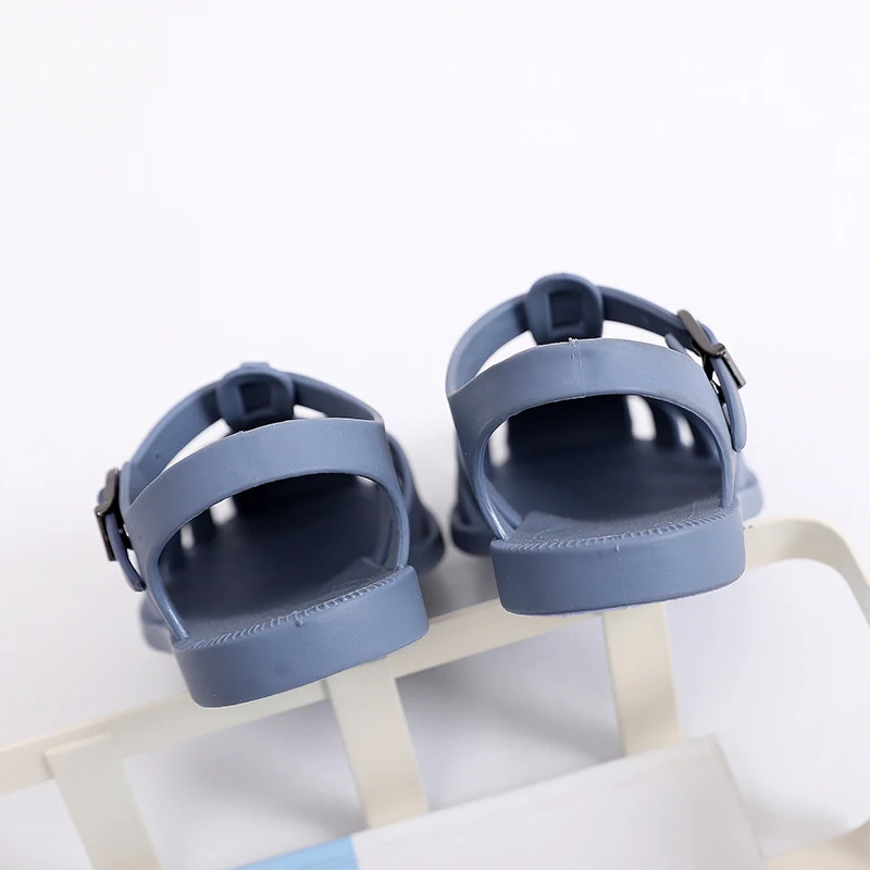 Kinder Baotou Sandalen Lente En Zomer Jongens En Meisjes Zachte Bodem Holle Gat Schoenen Platte Jelly Schoenen Baby Wandelschoenen