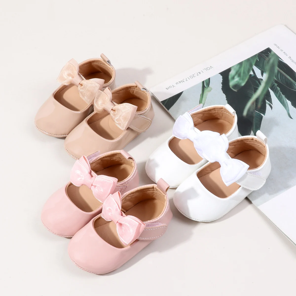 

Spring and Autumn Fashion Baby Girls Shoes Bow Soft Bottom Anti slip Sneaker Baby Versatile Princess Shoes For 0-18M Baby Shoes