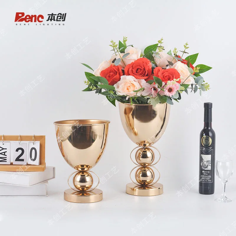 Cross-border Delivery of European Wedding Props, Wrought Iron Vase, Main Table Flower Ware Decoration, Sign-in Table, Metal Tabl