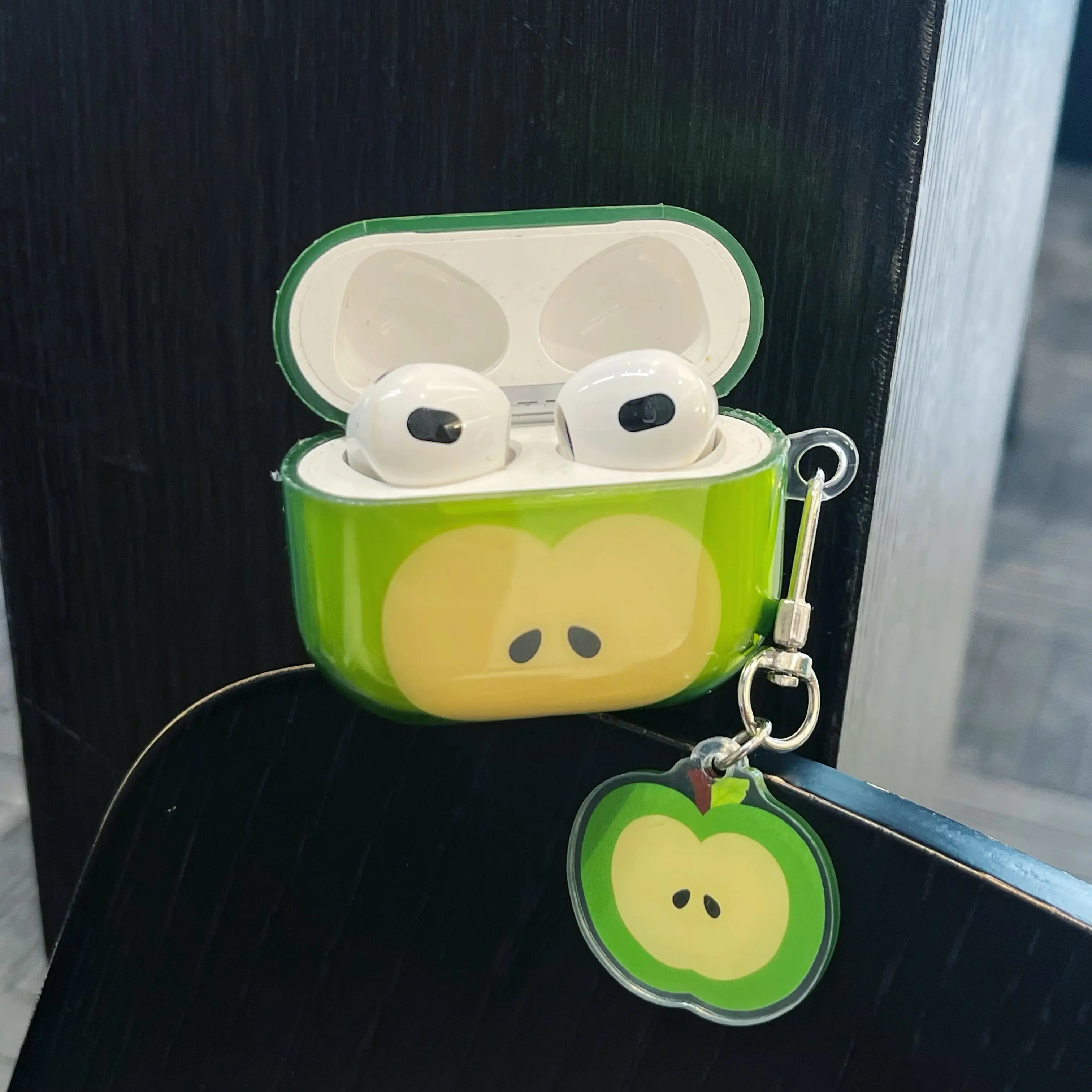 เคสหูฟังป้องกันการตก ป้องกันฝุ่น กันกระแทก เคสซิลิโคนสำหรับหูฟังบลูทูธ รุ่นมินิ สำหรับ AirPods pro3 1 2 3 4 pro pro2