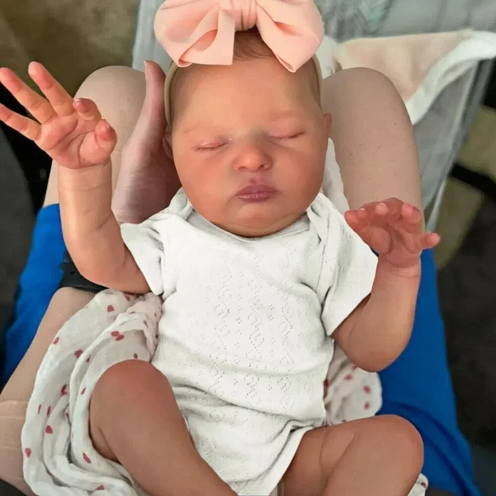 21インチ（52cm）塗装済み完成品リボーンドール ローラ ハンドメイド リボーン プレミー ベビー 新生児 キッズ おもちゃ フィギュア ギフト 女の子向け人形