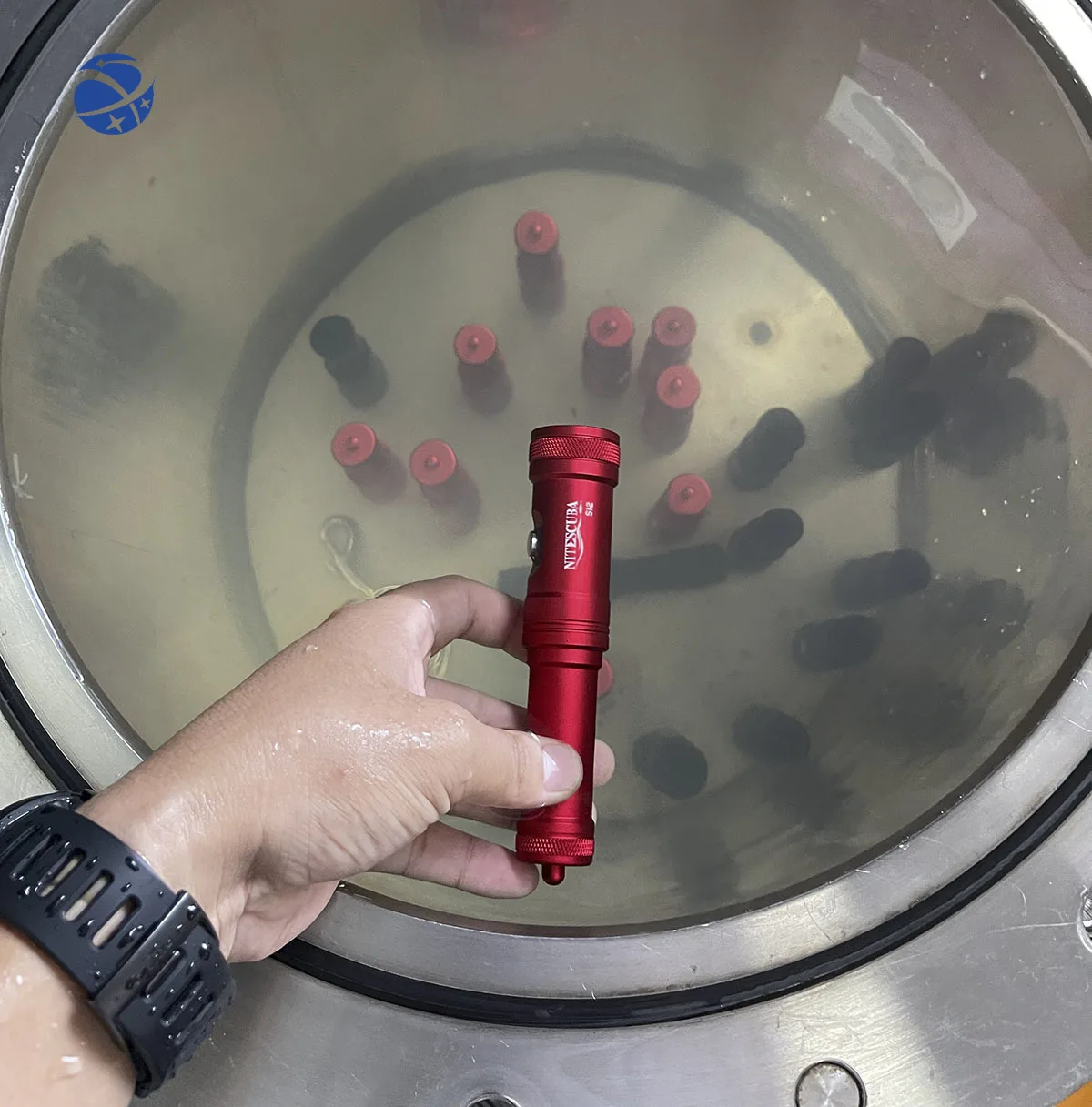 Equipo de buceo LED de 2000 lúmenes, linterna subacuática, antorcha de buceo recargable profesional