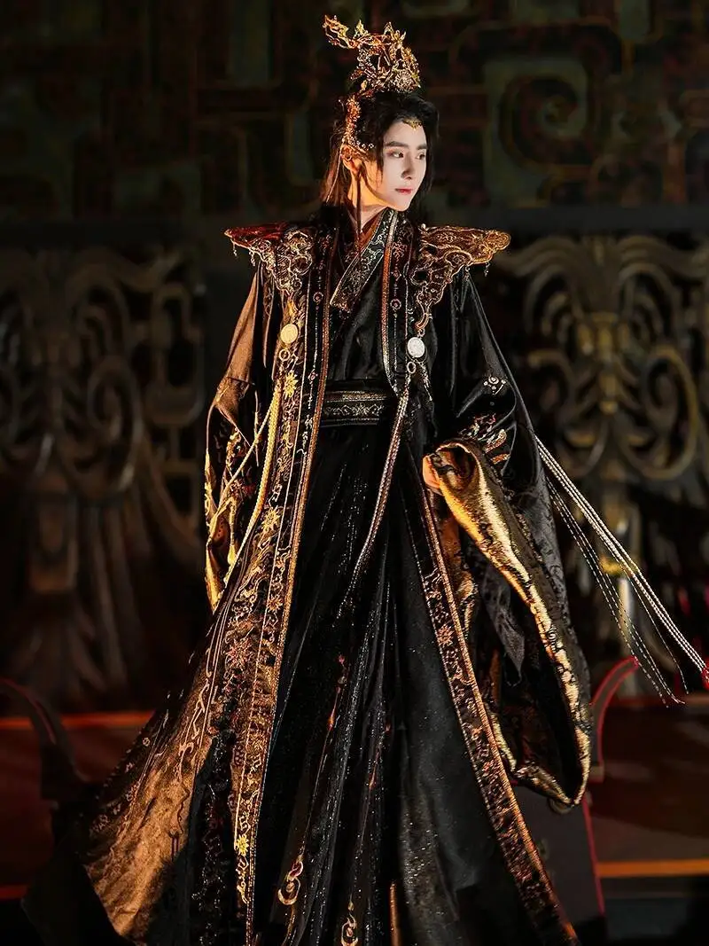 

Ruins The Sanxingdui High Priest Heavy Industry Weaving Gold Style Elegance Department Han Fu Cosplay Costume Halloween