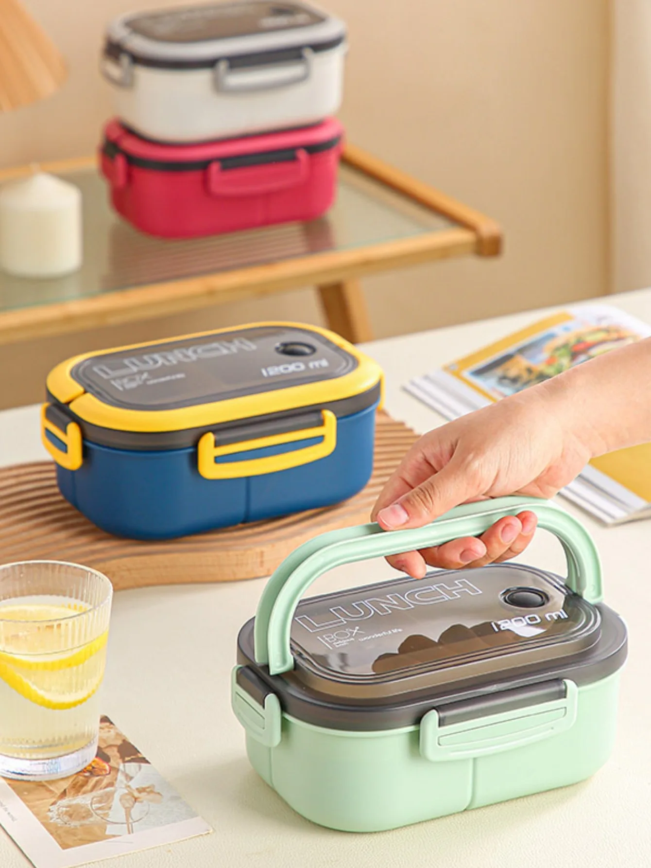 

Штабелируемый ланч-бокс для микроволновой печи, контейнер для бенто с 3 отделениями и отделениями, изготовлен из экологически чистого полипропилена