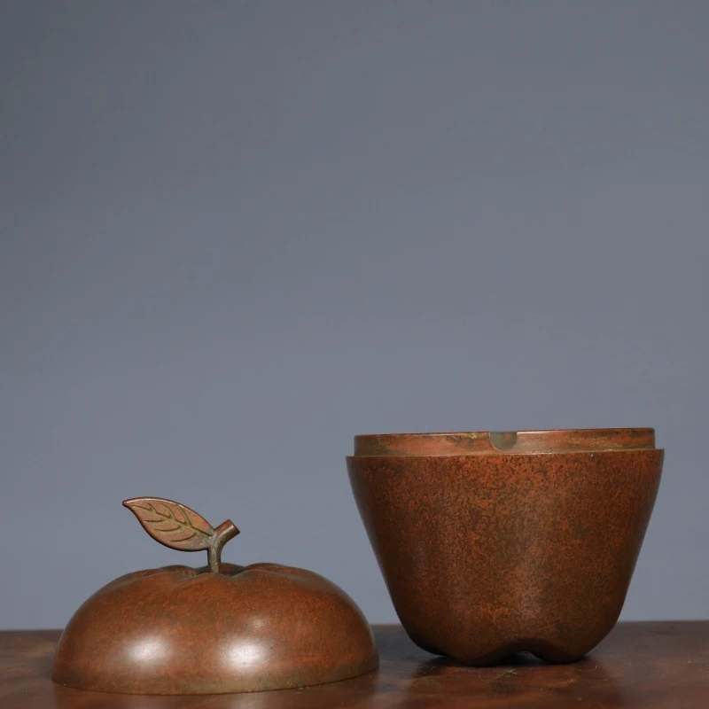 Pure copper apple , creative , collectible antique, opening gift, home table decoration, high-end ashtray