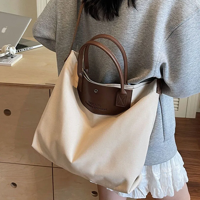 

Lightweight Simple Canvas Bags 2025 New Fashionable Large Capacity Tote Bag Student School Hand-held Versatile Crossbody Bag