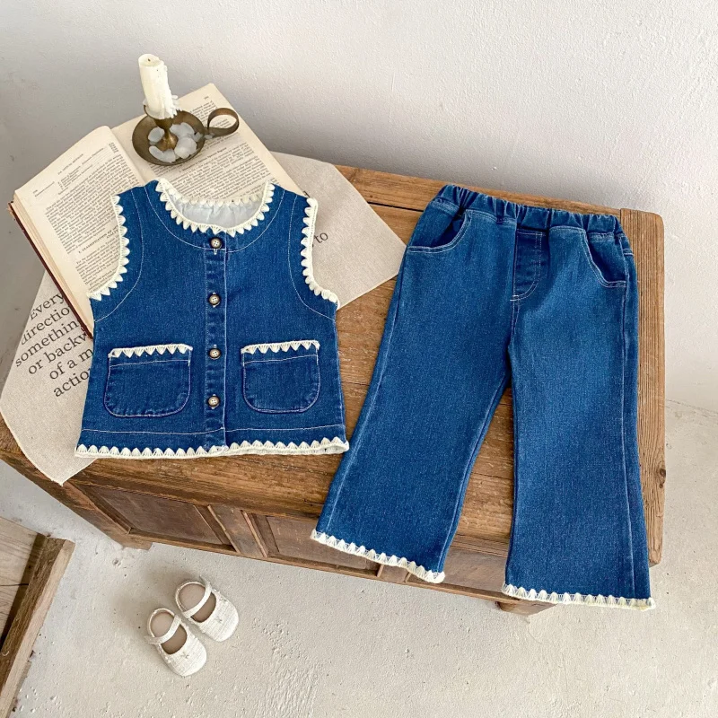 Girls autumn clothing2024new denim suit cardigan vest kickcut trousers baby girl two-piece suit