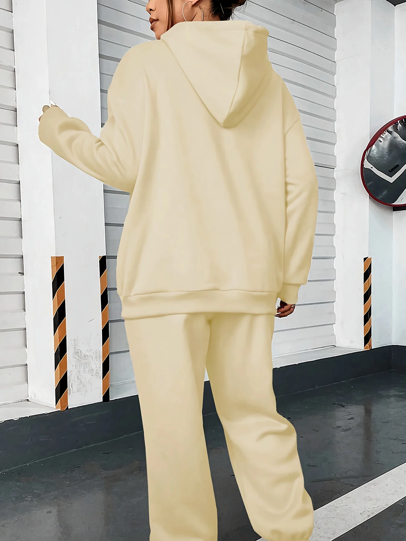 المرأة الخريف الشتاء الملابس هوديس البلوز Trackpants 2 قطعة مجموعة القطن أزياء الرباط المتضخم البلوز والسراويل