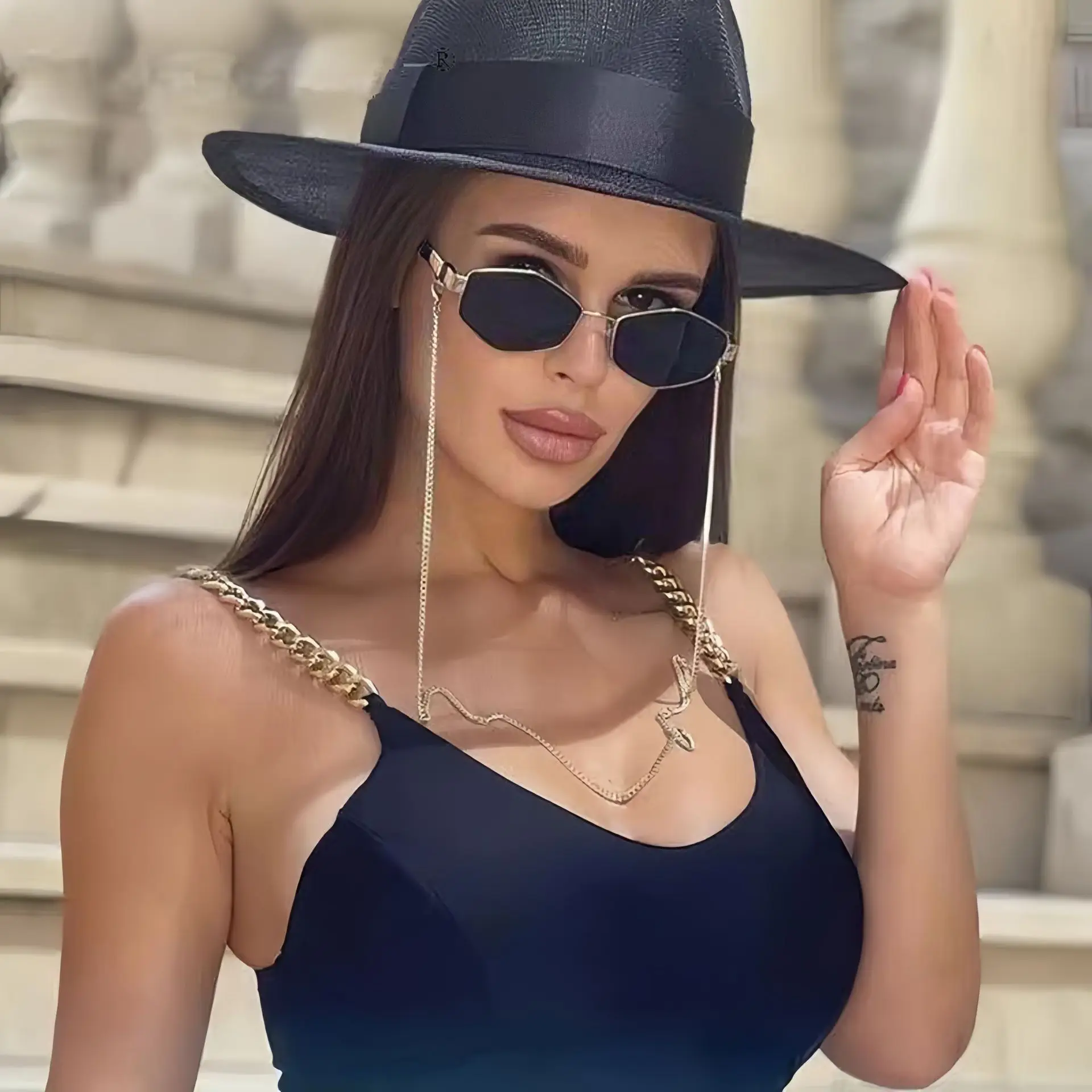 Ins جديد فاخر مضلع التدرج النساء النظارات الشمسية 2025 معبد شخصية مع سلسلة تصميم عالية الجودة الرجال ظلال عادية UV400