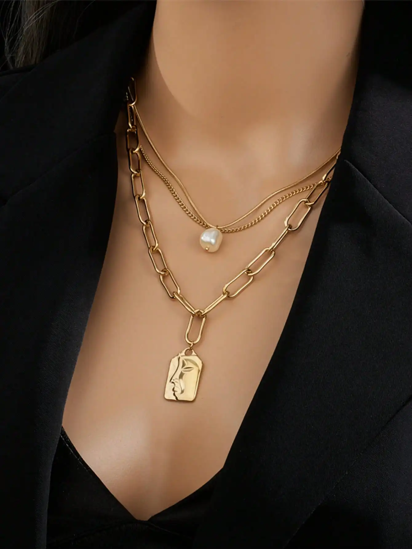 Thumbnail 3 - #31 Latest Layered Necklaces Offers