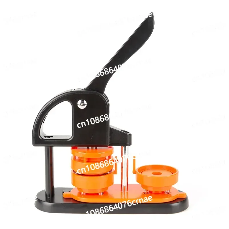 

New Badge Machine Self-made Machine Material Rotating Badge Machine Source
