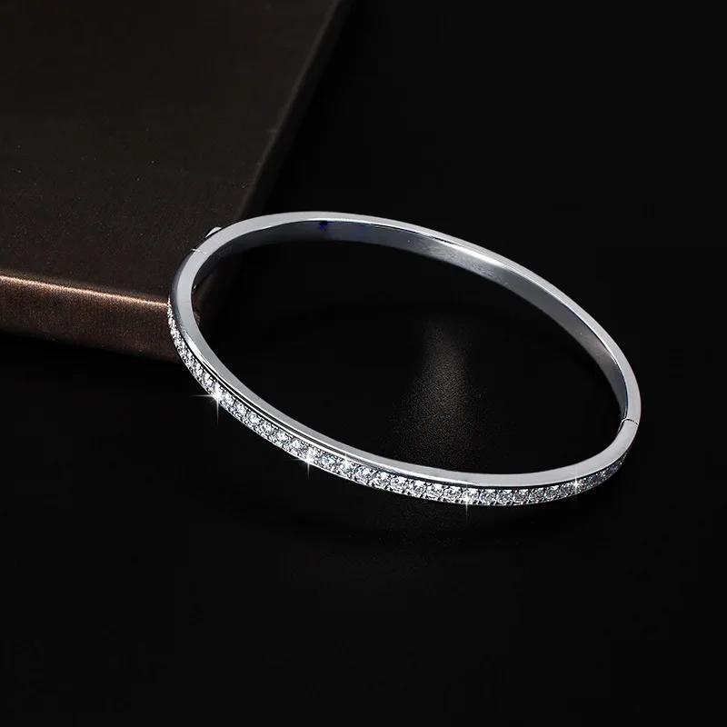 S925Sterling Silver Plating18KGold Full Inlaid Moissanite Bracelet for Women, Elegant and Versatile Commuting Jewelry, Custom Wh