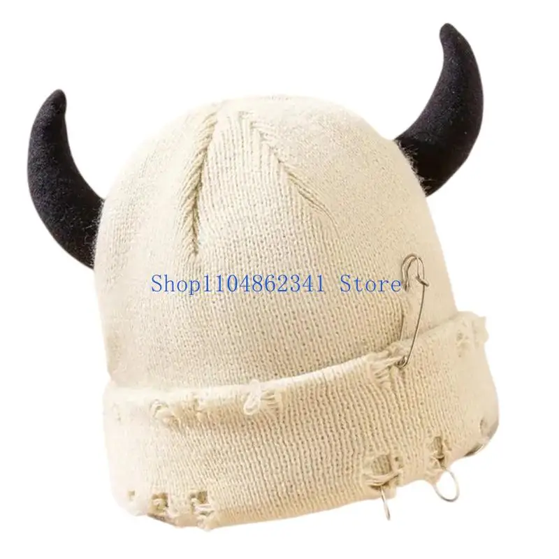 قبعة منسوجة مضلعة أنيقة 5asd مع دبوس معدني مفصل خطة أرجوحة أذن دافئة قابلة للعكس لأزياء المدينة