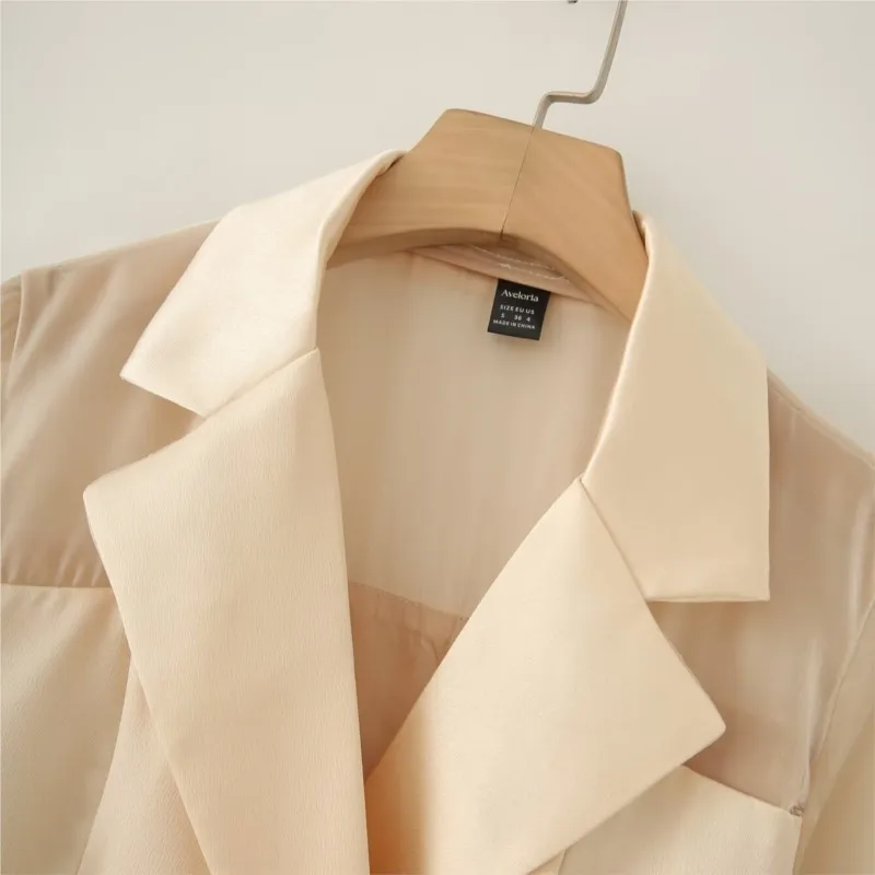 2025 Autunno nuove donne adatte giacche casual giacca corta leggera stile britannico design con risvolto premium capispalla versatile