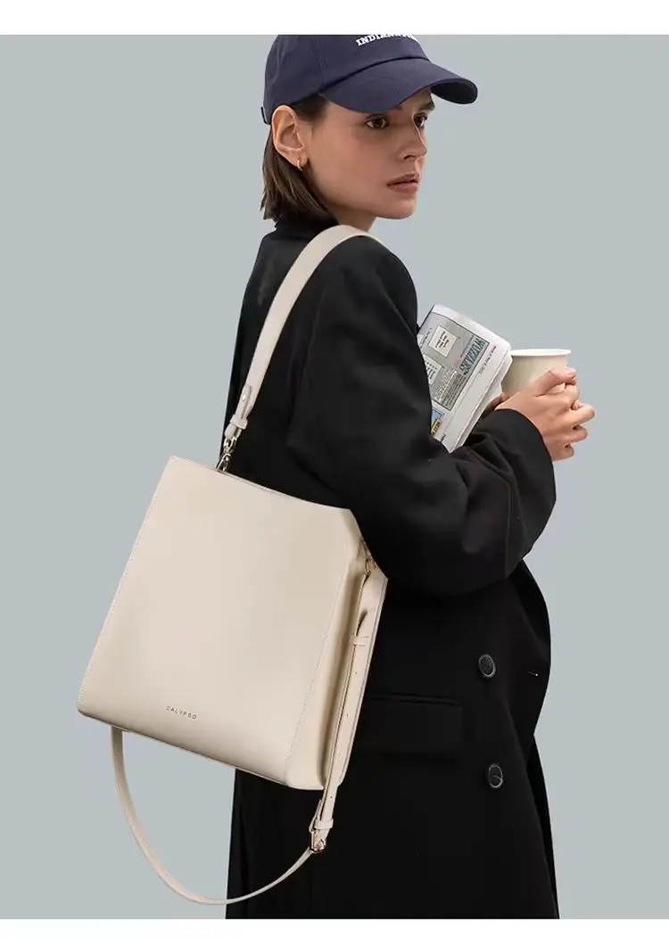 

New leather handbag shoulder bag can be diagonal span, large capacity, women's boutique bag real cowhide