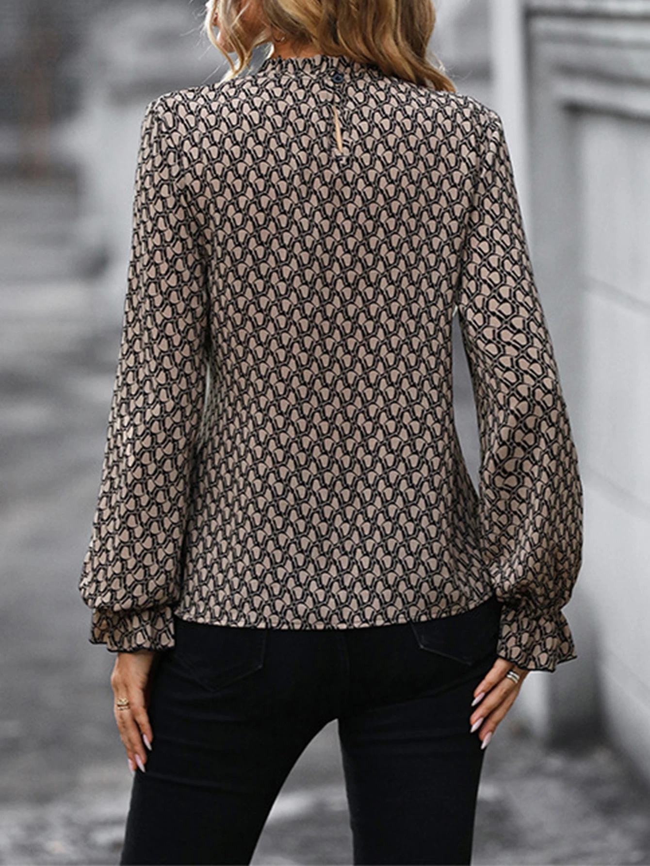 Women's Autumn Winter Blouses Retro Vintage Daily Floral Long Sleeve V-Neck Casual Blouses