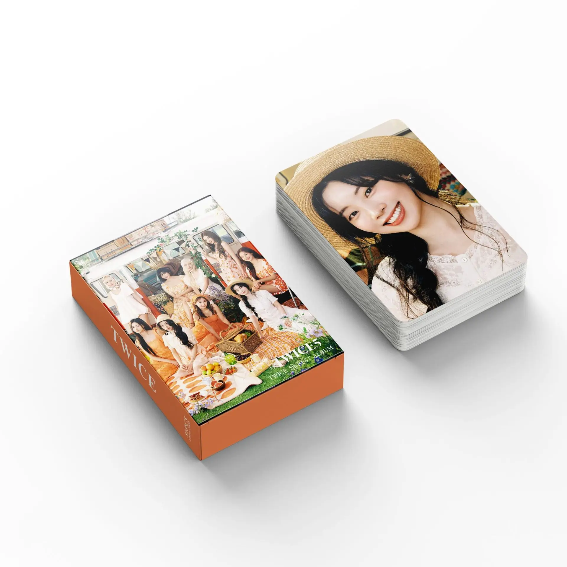 متوفر في المخزون مجموعة فتاة 55 قطعة ألبوم جديد مرتين Lomocard MOMO SANA مجموعة المعجبين بطاقة بريدية بطاقة صور المعبود تحصيل بطاقة هدية