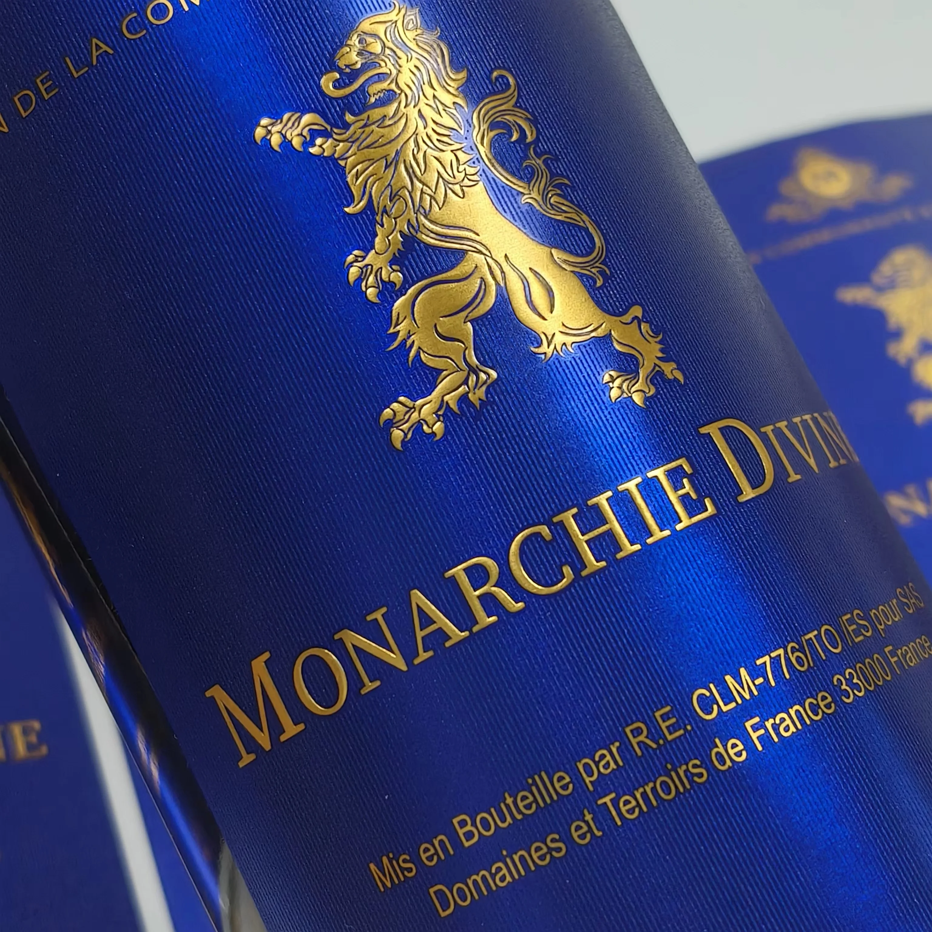 Custom Wine Label Sticker｜Holographic Paper｜Waterproof Permanent Adhesive｜Hot Foil Stamping & Embossed