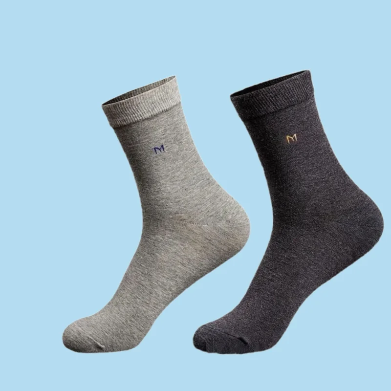 Calcetines de algodón con letras para hombre, medias de tubo medio de alta calidad, colores sólidos, cómodos, transpirables, informales, para negocios, novedad de 5/10 pares