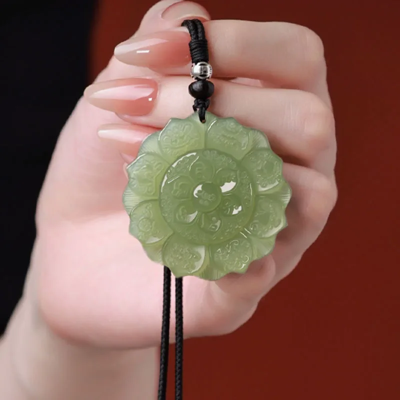 

Hetian Six-Word Mantra Jade Pendant Men And Women Qinghai Material Lake Green