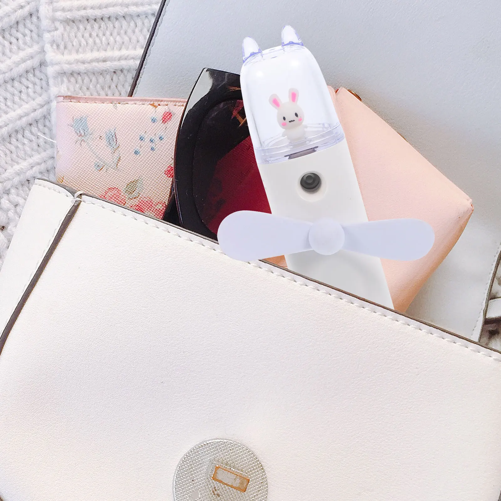 

Spray Electric Fan Handheld Rechargeable Portable Cooler Water Misting USB Mini Fans Long Lasting Lightweight Outdoor Travel