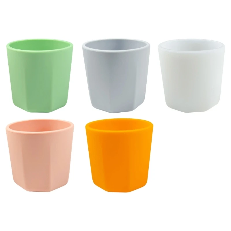 Elegant Silicone Water Cup for Infants Foldable Beer Drinkware Baby Drinking Aid