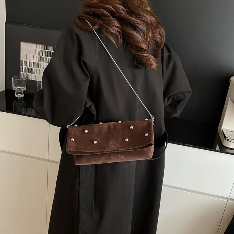 

Classy Ladies Crossbody-Bag Made Of Creek-Printed Leather Featuring Satin-Matte Spacious Durable Trendy Chile Modern Style​