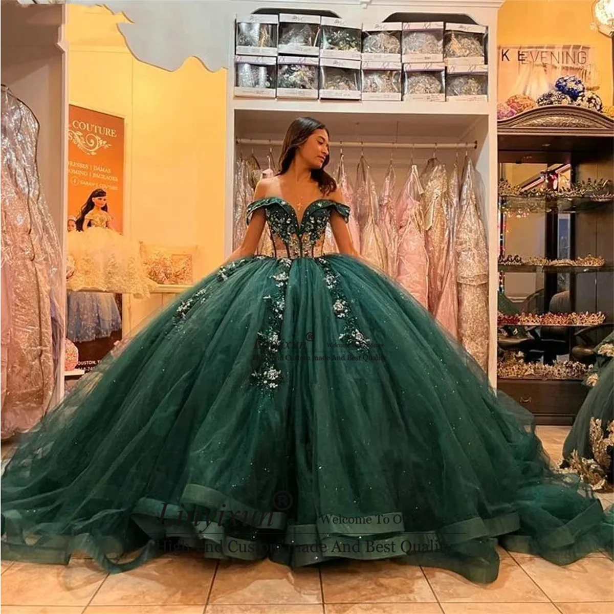 

Retro luxury Green Quinceanera Dress Ball Gown Off Shoulder Illusion Sequined Appliques Beading 15 16 Vestidos De Quinceañera