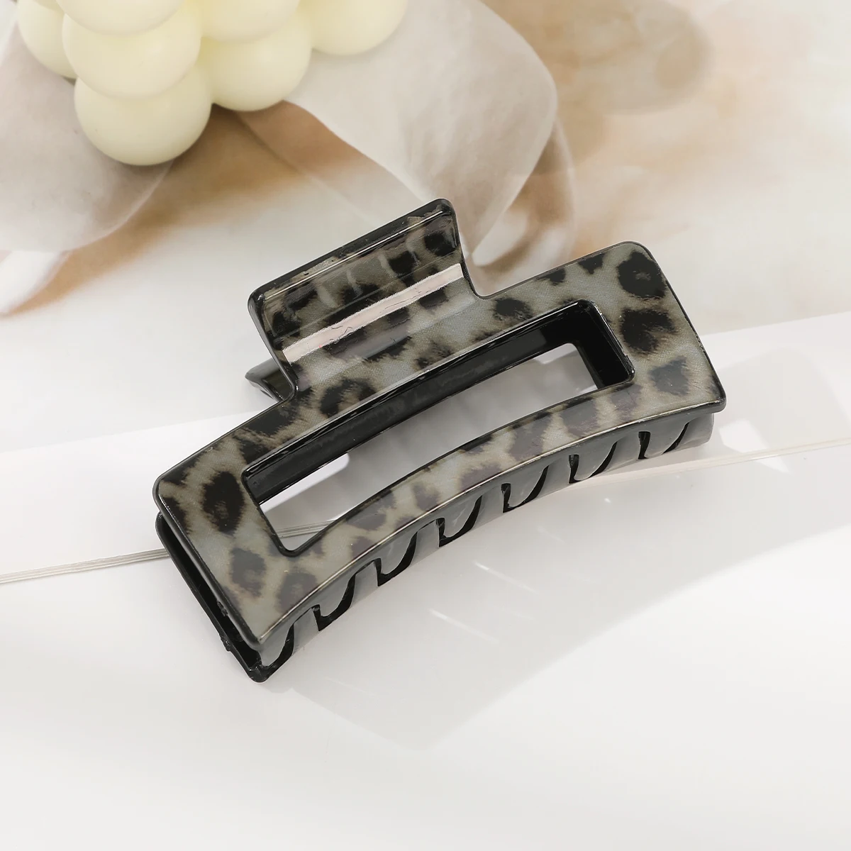 Square Leopard Print Gripper Hair Claw Women Temperament Shark Clip Hair Crab Claw Makeup Party Hair Accessories Hairpin Claw