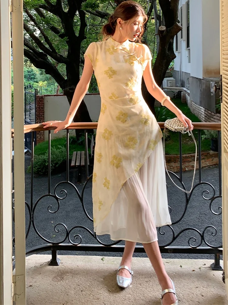 

New Chinese Style Cheongsam Spliced Dresses Summer New Embroidered Flowers Temperament Short Sleeve Stand Collar Women's Dress