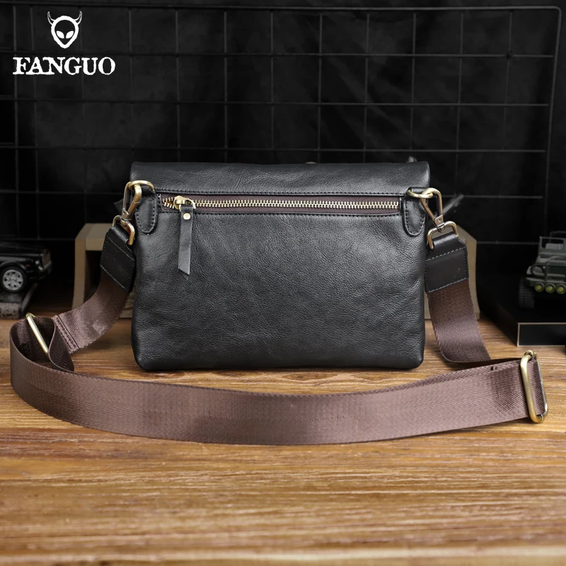 2022 Men\'s Shoulder Bag Handmade Genuine Leather Crossbody Messenger Bags For Male Large Capacity Clutch Wallet Handbag Business