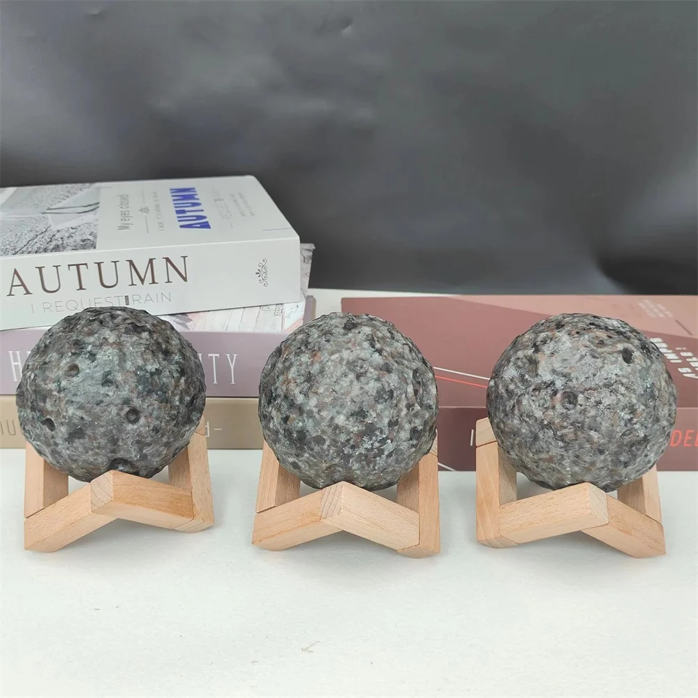 Natural crystal Moon yooperlite balls meteorite planet decoration crystal raw stone crystal ball creative gift Ball Reiki Healin