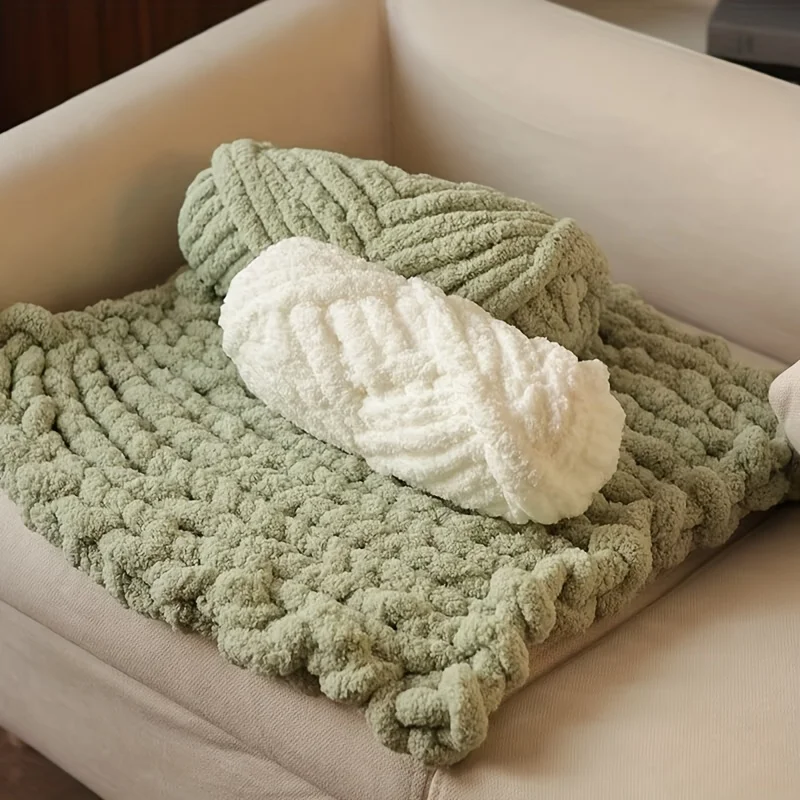 خيوط شانيل جامبو 500 جرام من القطيفة للغاية! مثالية للبطانيات والأوشحة وأسرة الحيوانات الأليفة. ناعمة ورقيقة بشكل فاخر. احصل علىك الآن!