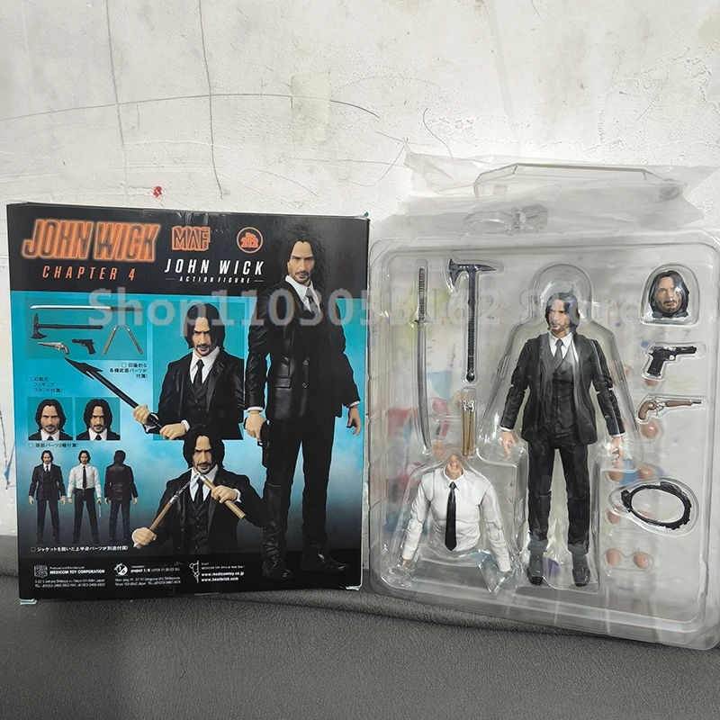 Mafex 085 JOHN WICK Chapter 2 with Dog Figure Chapter 4Mafex 212
