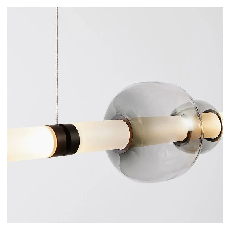 Lampe suspendue en verre au design moderne simpliste, luminaire décoratif d'intérieur, idéal pour un salon, une salle à manger, un hall, des escaliers ou des bâtiments