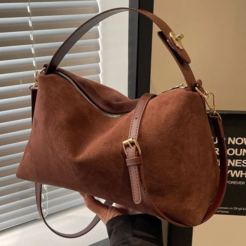Bolsa retrô avançada para mulheres, bolsa de ombro único texturizada de inverno com grande capacidade, bolsa tote de viagem
