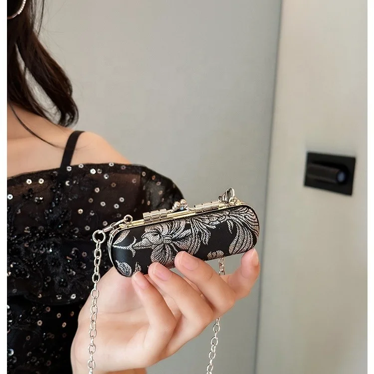 

2025 Hot Ladies Fashion Acrylic Lipstick Purse Women Waist Makeup Purse Flower Pattern Cosmetic Storage for Travel Tiny Lip Bags