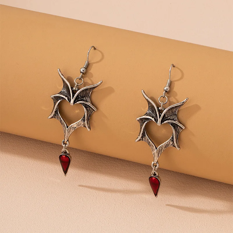 Punk Vinatage Heart Bat Wings Drop Earrings Women Hip Hop Red Stone Pendant Personality Earrings Female Halloween Party Jewelry