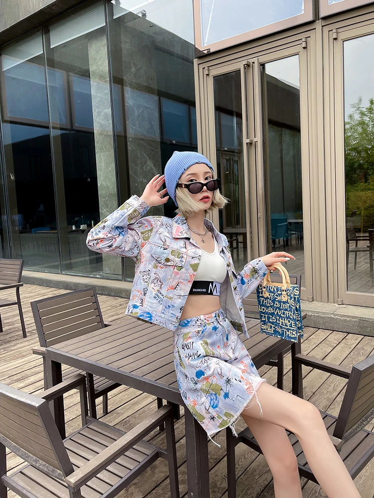 spring autumn new fashion graffiti printed denim suits Jacket + mini skirt Jean Two piece sets Streetwear Suits European goods