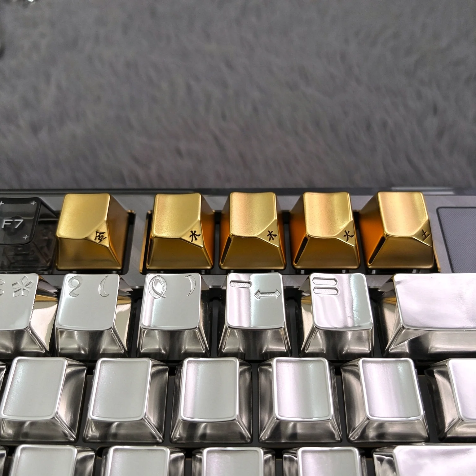Five Elements Metal Keycaps 925 Pure Silver R4-1u Alien OEM Artisan Key Caps Mechanical Keyboard Accessories MX Switch Keycaps