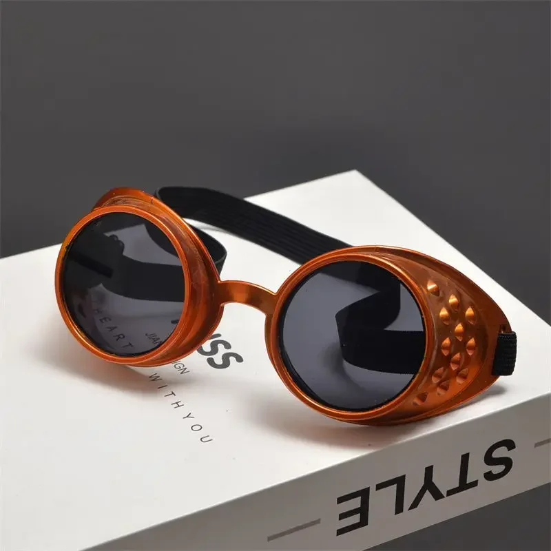 

European and American retro steampunk gothic glasses goggles riding windproof goggles
