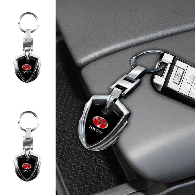 Car Logo Stying 3D Metal Key Rings Shield Shaped Keychain for Toyota Corolla Camry RAV4 LANDCRUSER Highlander Wish Accessories