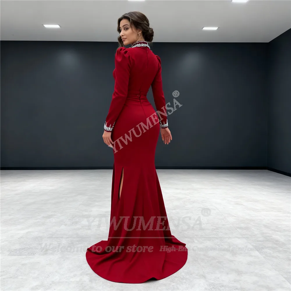 ชุดราตรีผ้าชีฟองสีเบอร์กันดีประดับคริสตัล  คอสูง แขนยาว  แบบสั่งตัดได้  สำหรับงานพรอมหรืองานเลี้ยงอย่างเป็นทางการ  ชุดราตรีสำหรับผู้หญิง