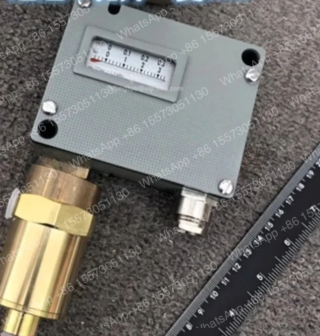 New for TRAFAG differential pressure switch 920.2374.830 differential pressure controller 920.2374.931 .2177.983