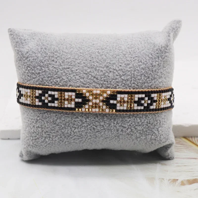 Rice bead bracelet Arrow Geometry Versatile Design Hand knitting Bohemia Adjustable Fashion Female Rice bead bracelet set